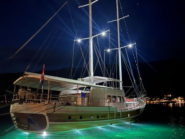 Crucero en goleta por una semana en Croacia