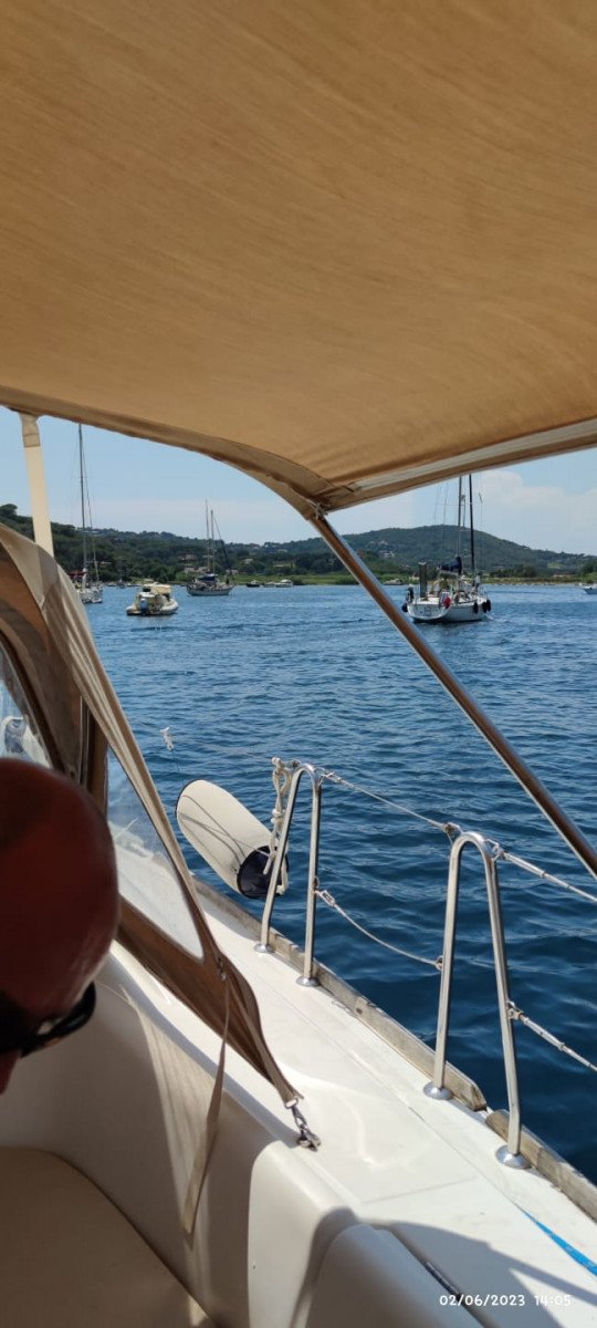 Eine Woche Segeln in den kristallklaren Gewässern der Toskana