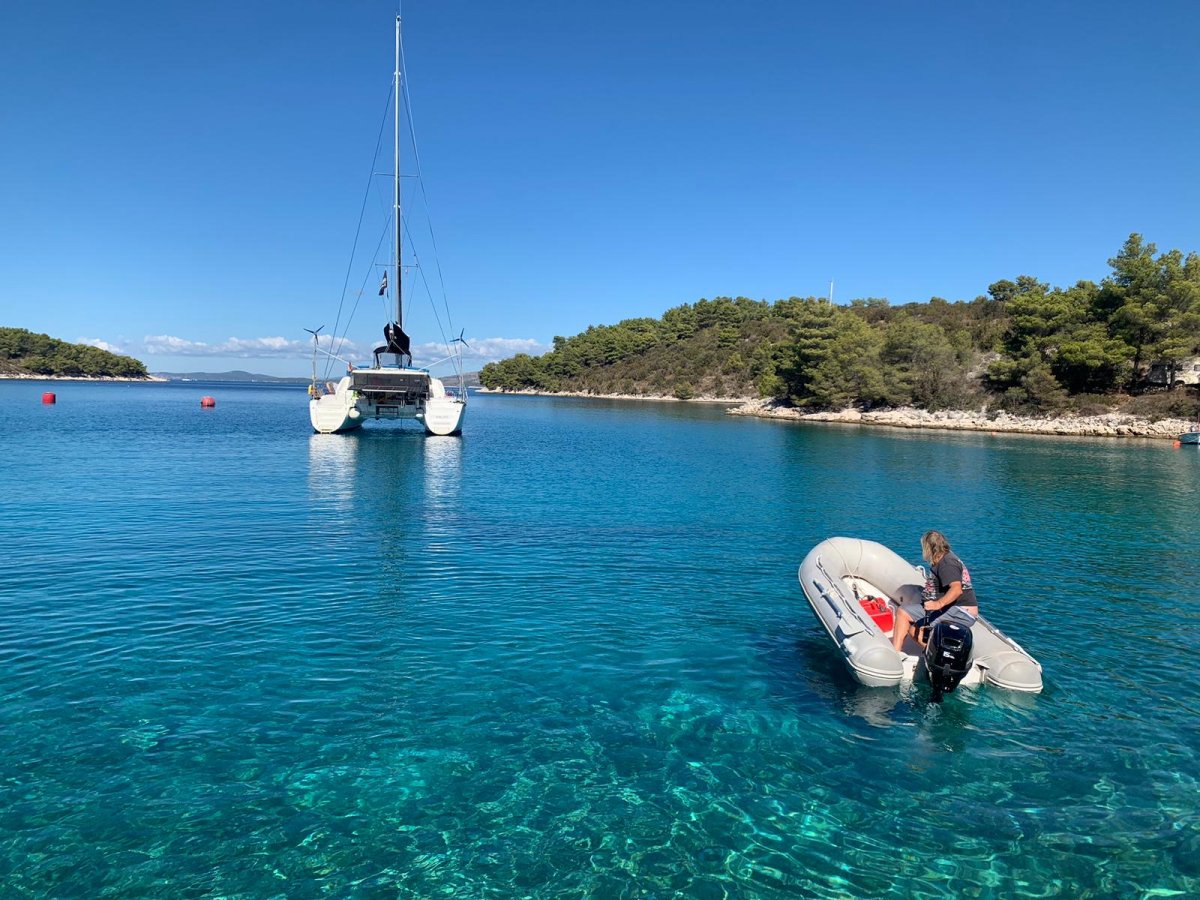 Familien-Segeltörn entlang der Küsten Kroatiens