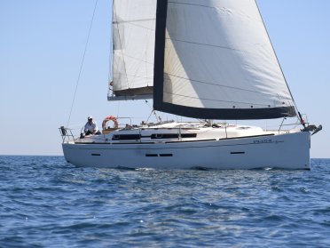 Dufour Yachts - 405 GL