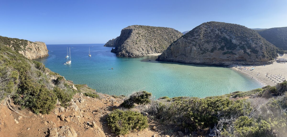 Godere del sole sardo