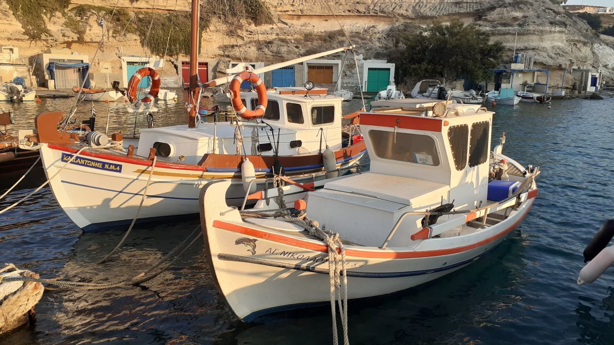 Entdecken Sie den südlichen Peloponnes auf einem Katamaran von Kythera