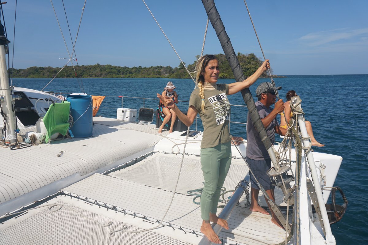 Boat tour through the magical Pearls Archipelago