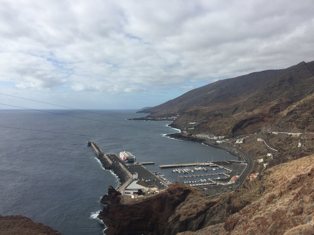 Explorando las Islas Canarias en un viaje en velero