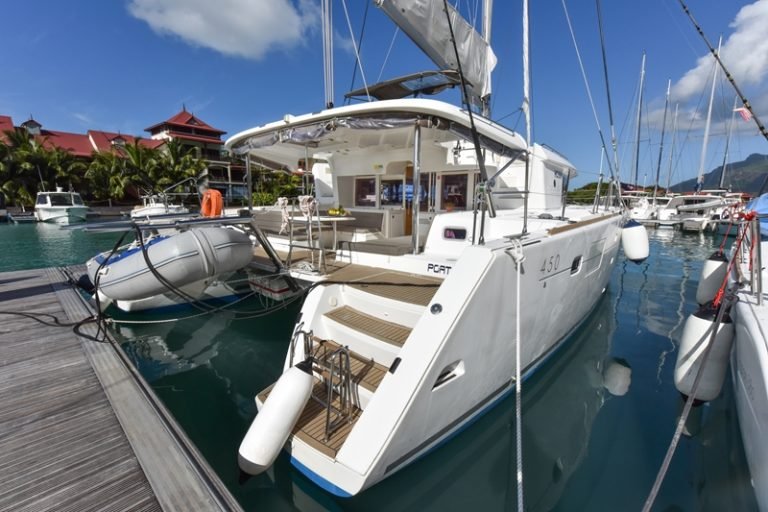 Lagoon - 8 {{i18n.capacity}}