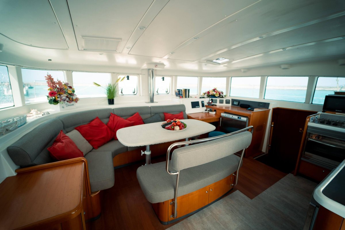 Catamaran - Lagoon - 9 people