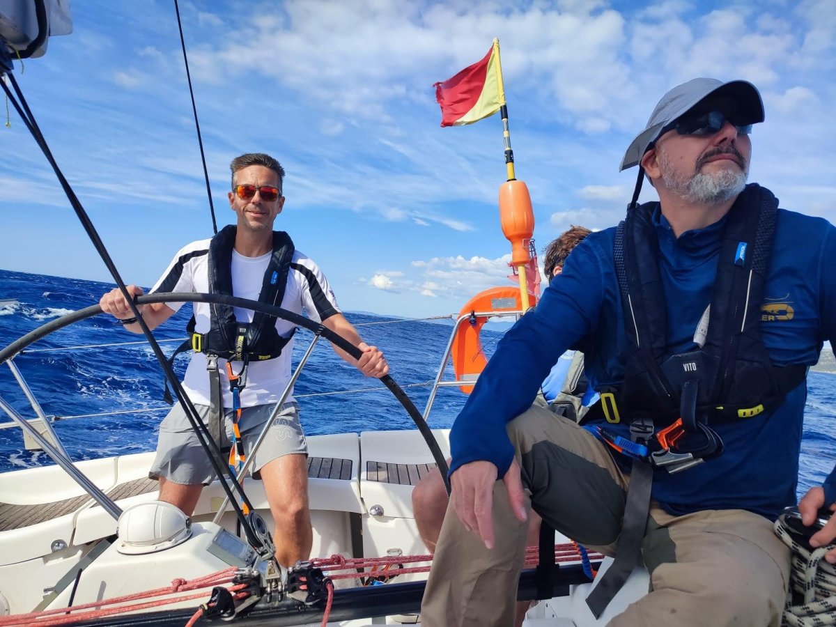 Vele da corsa nella famosa gara di Newport Bermuda