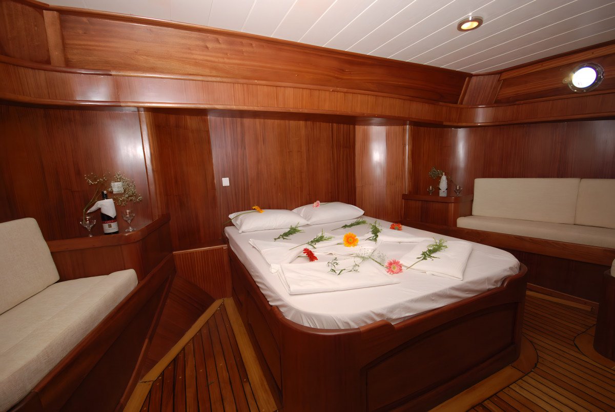 Explora las aguas cristalinas y las calas ocultas de Turquía en un viaje de una semana.