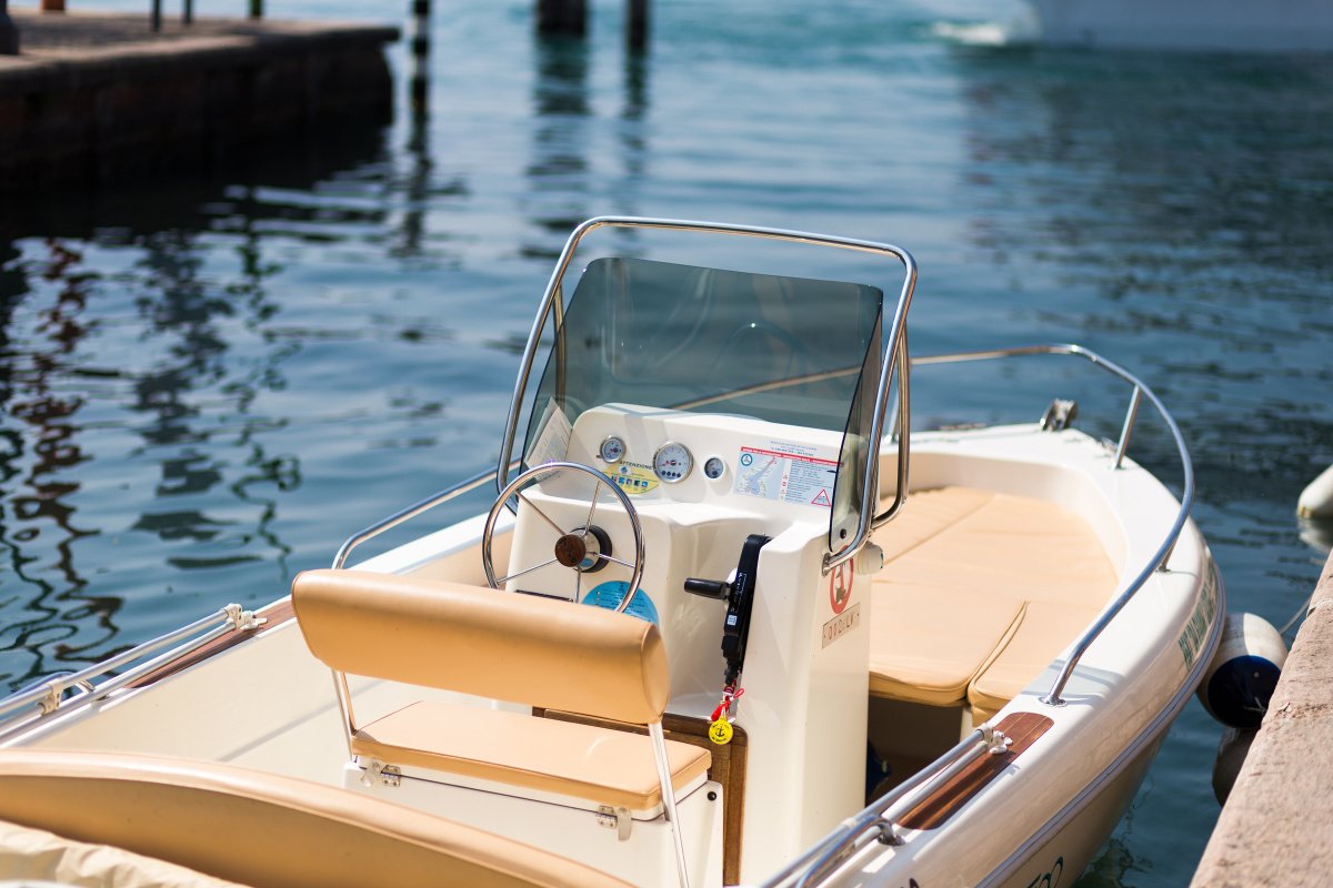 Boat navigation course on Mallorca's coast