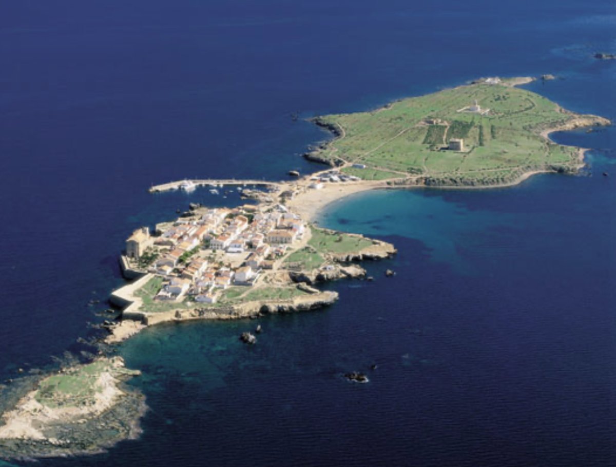 Navigazione e ormeggio intorno ad Alicante in uno yacht di lusso