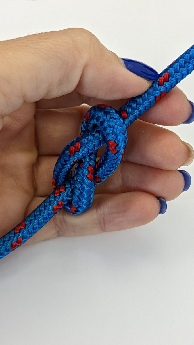 Practical course in nautical knots