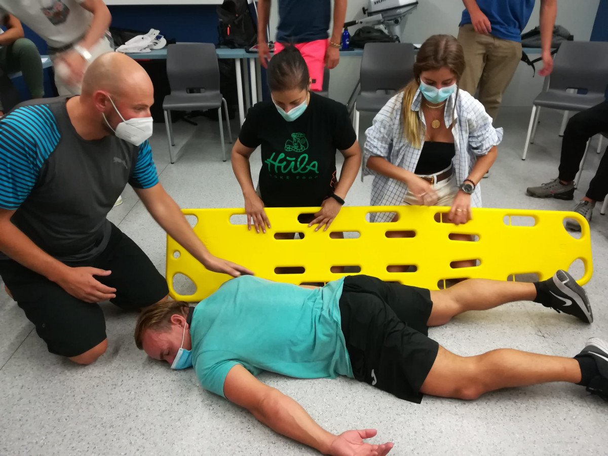 Sailing experience in the Pacific