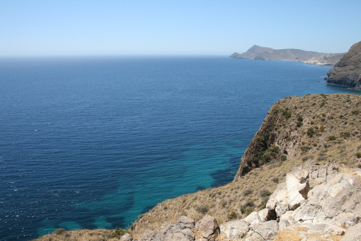 Navega en velero por las costas de Almería y Murcia