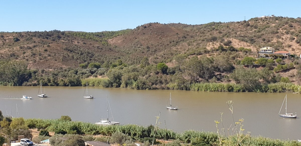 Viaje en velero con hospedaje rural