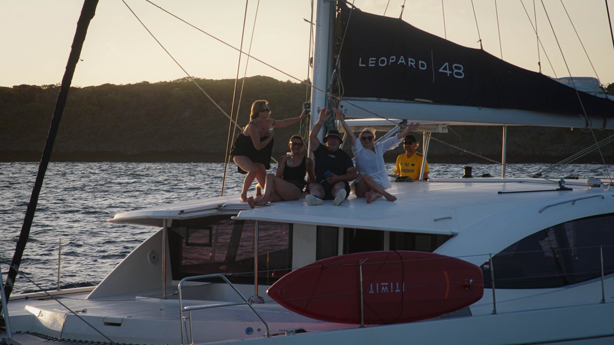 Leopard - 4 {{i18n.baths}}