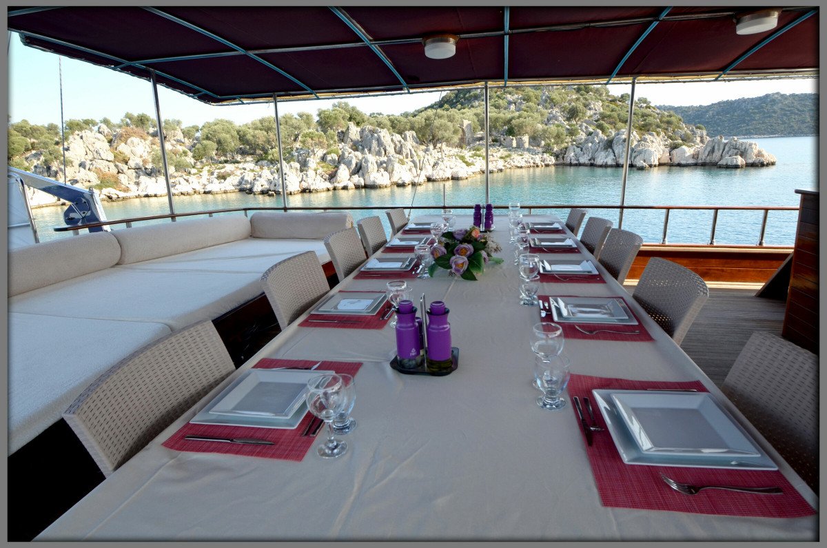 Barca a vela - Custom - MOZAIK GULLET