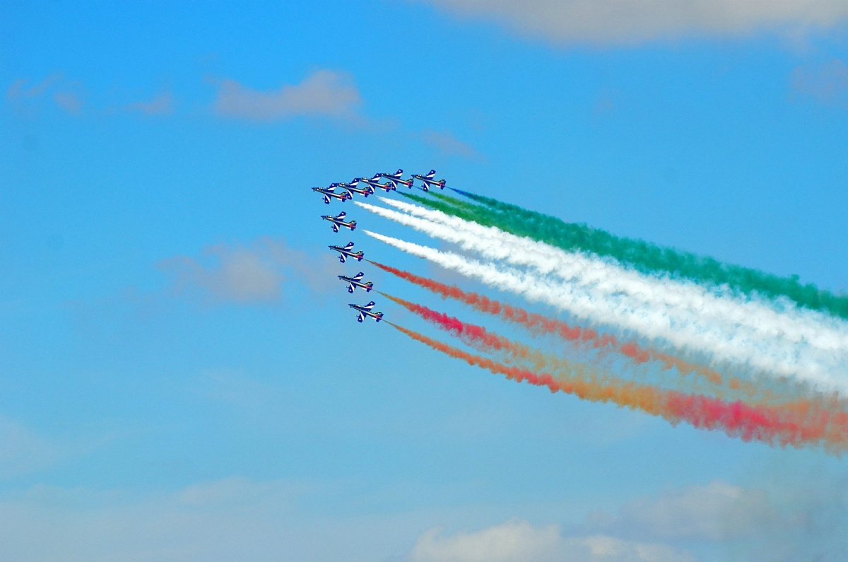 barco de vela Patrulla Águila en Mar Menor 