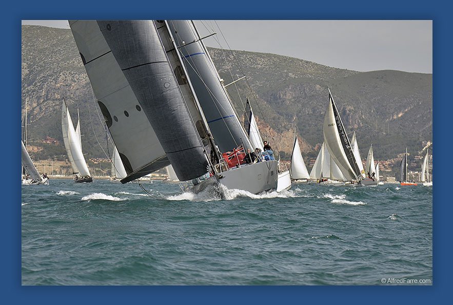 Viaggio in crociera nei Caraibi su una grande imbarcazione a vela