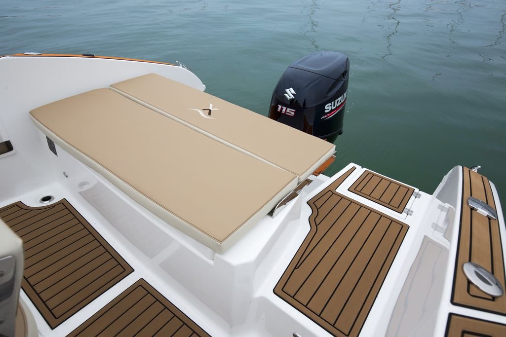 Erkunden Sie das Mittelmeer mit 'Der Professor'