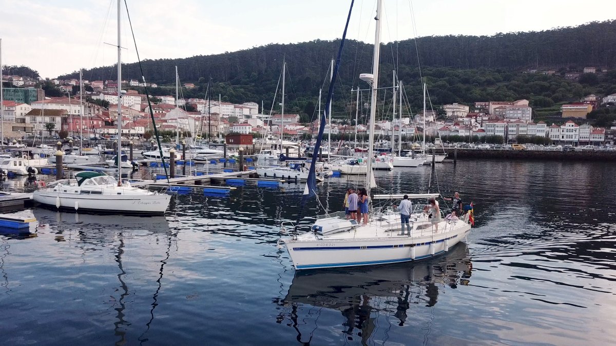 Lernen Sie auf der Atlantiküberquerung zu segeln