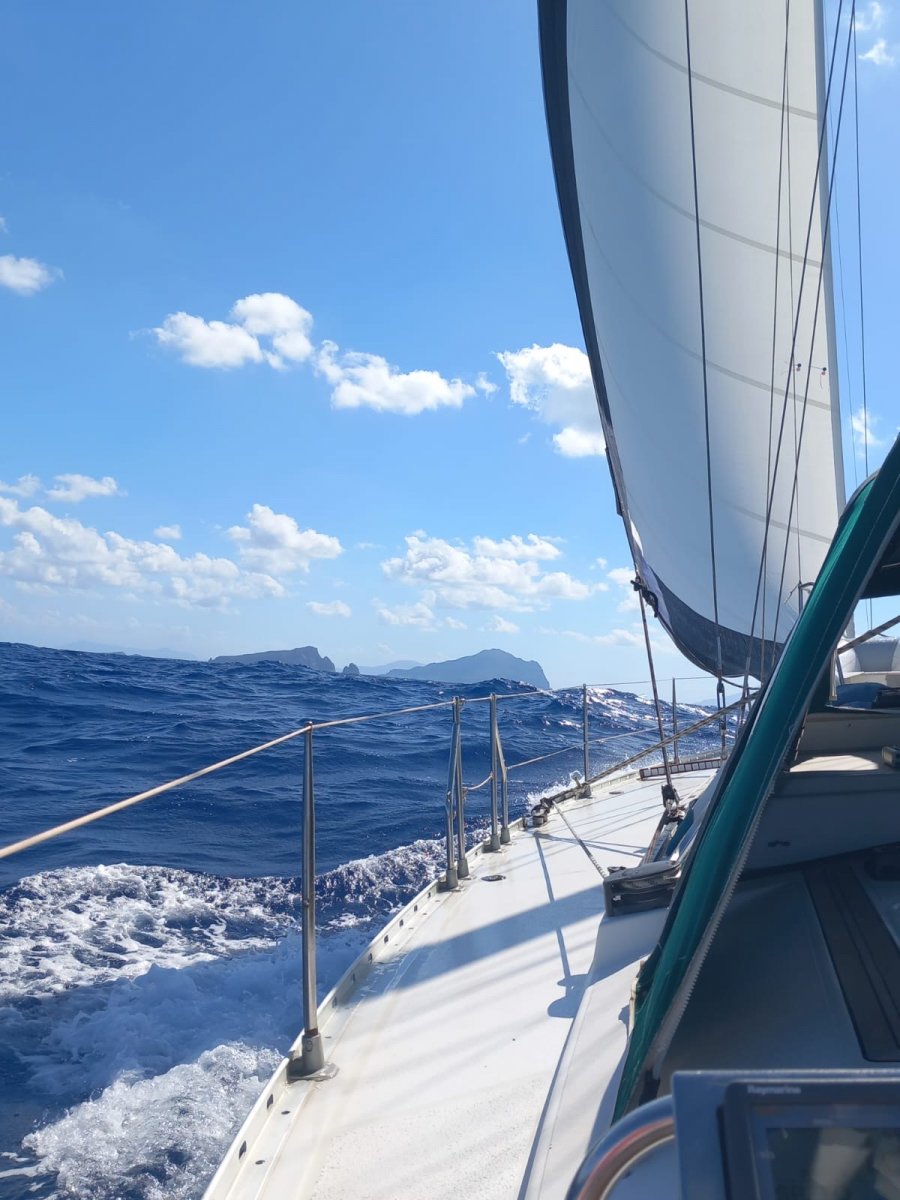 Navigazione d'Altura da Ibiza ad Almerimar: Traversata a Vela nel Mediterraneo