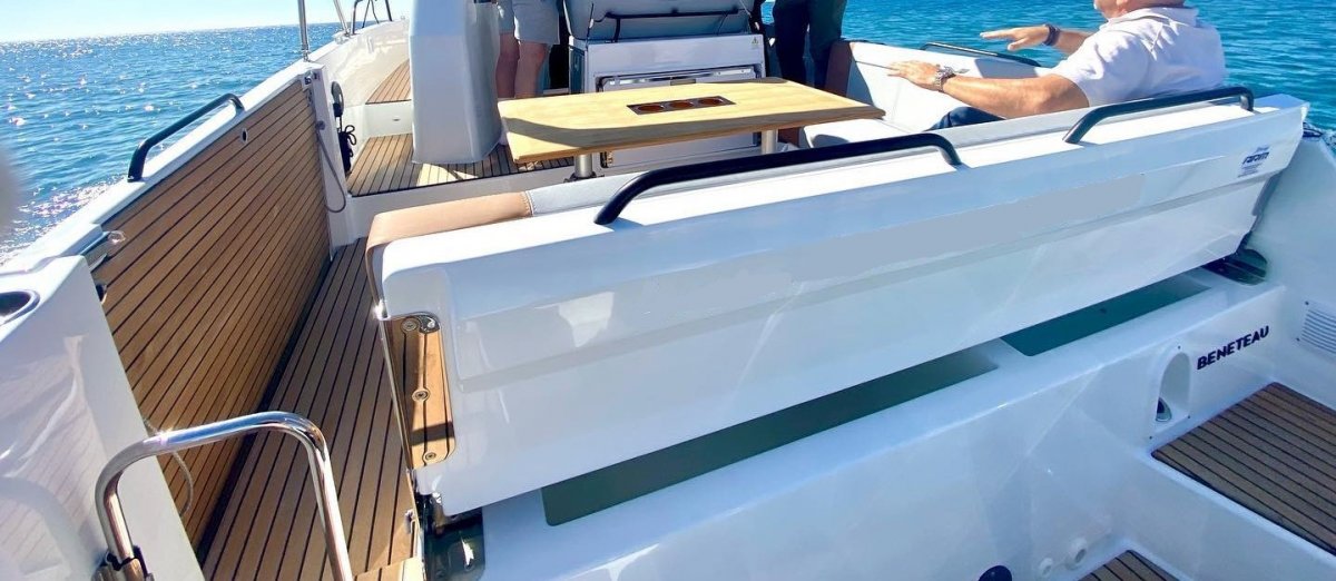 64a2a22e2f3859.24180139