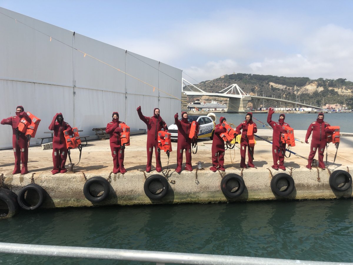 Day trip on a motor yacht in Barcelona
