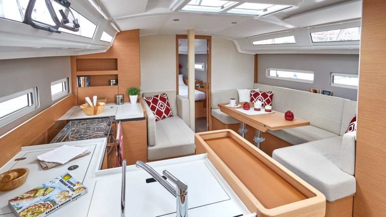 Jeanneau - 12.35 metri