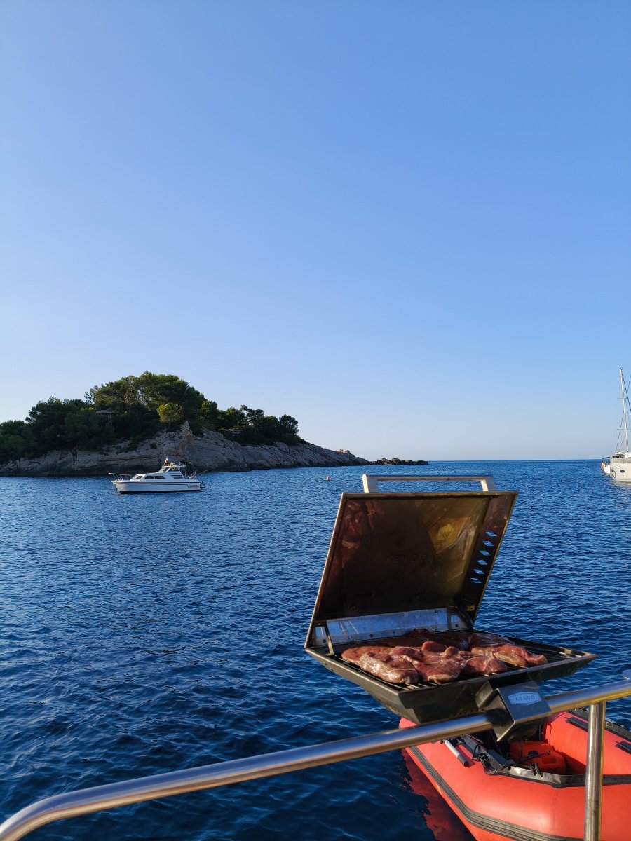 Yacht navigation course
