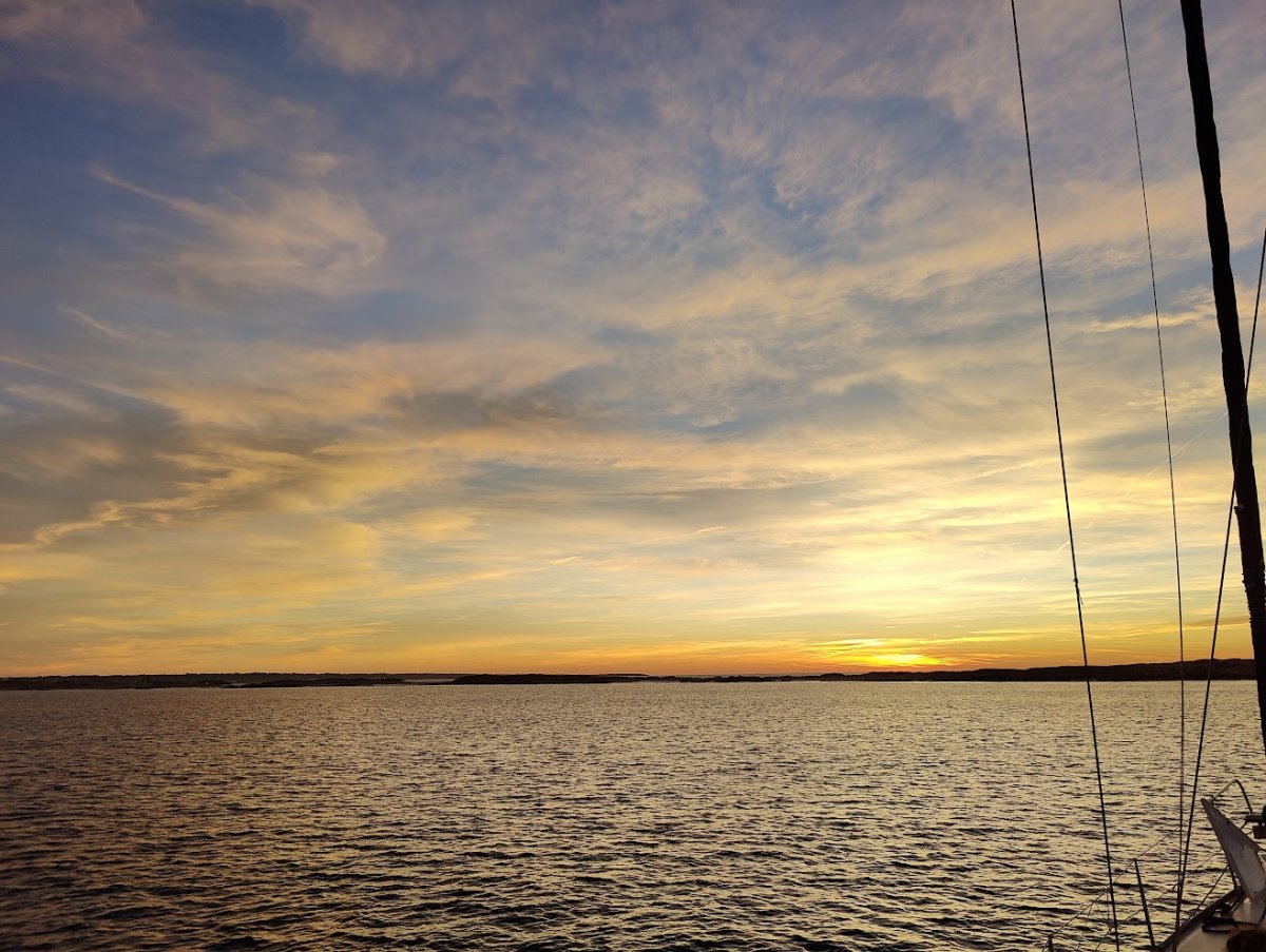 From Alicante to the Balearic Islands by boat
