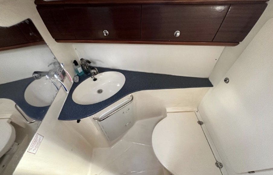 Bavaria Yachts - 14 metros