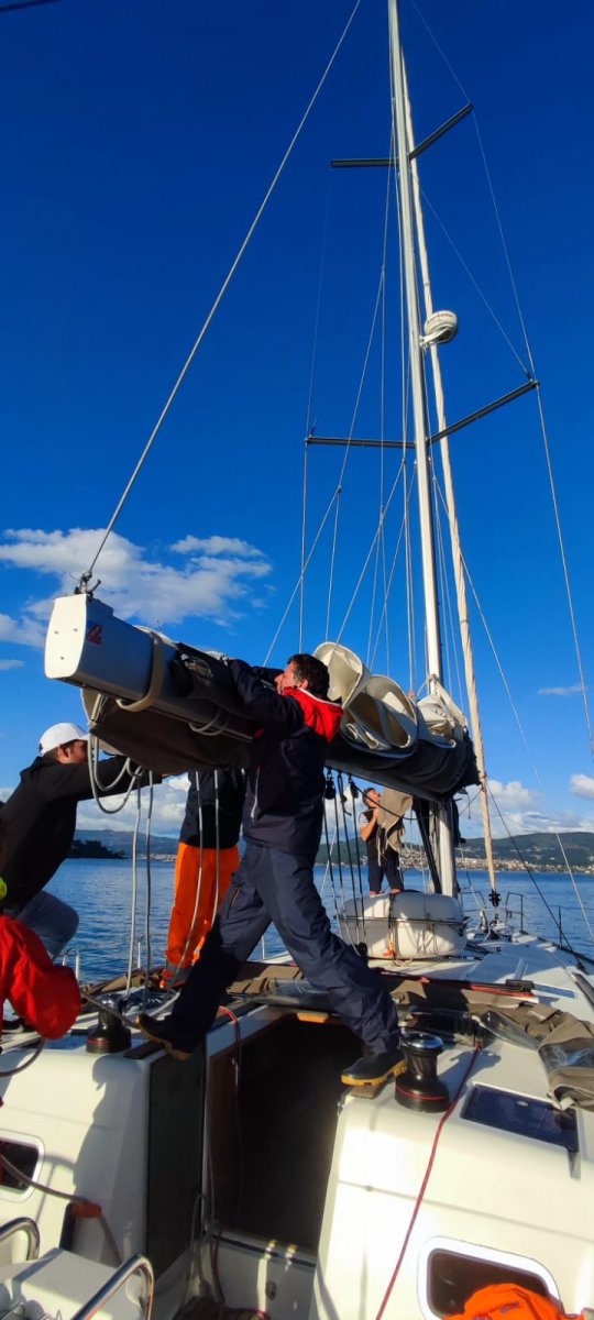 Avanzar tu licencia de navegación en Pontevedra