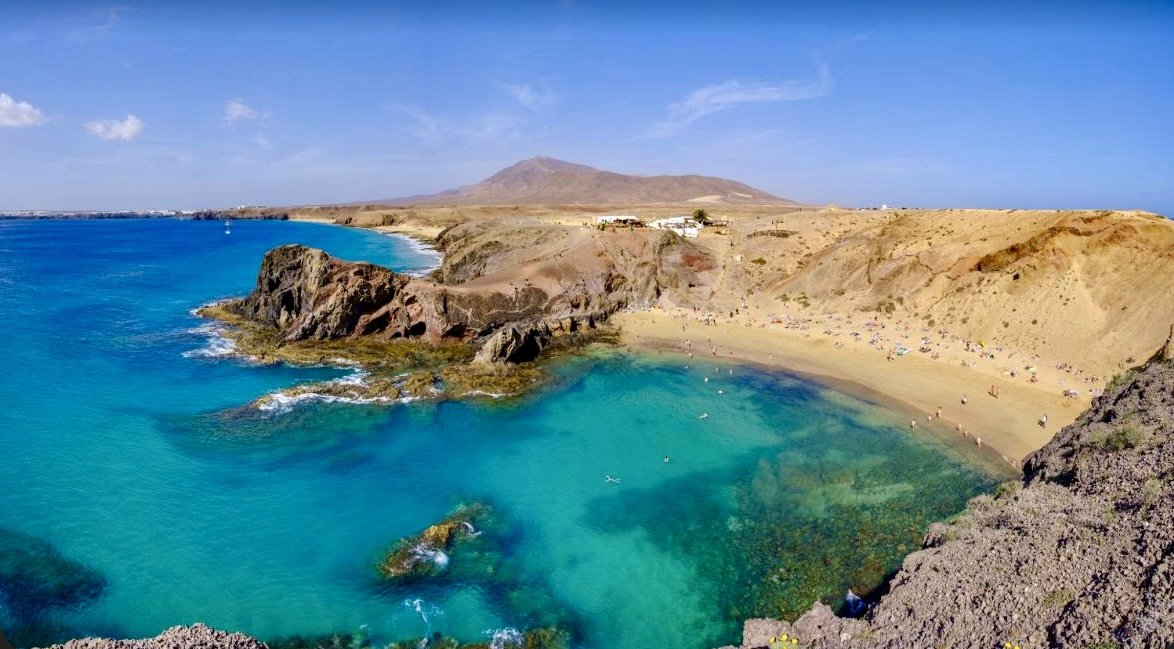 Explora las islas de la Macaronesia en un crucero en catamarán