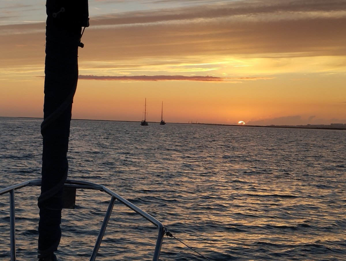 Sailing along the coasts of Huelva in a sailboat