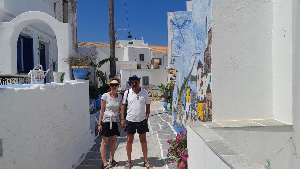 Navegando en las Cícladas, destino el templo de Poseidon