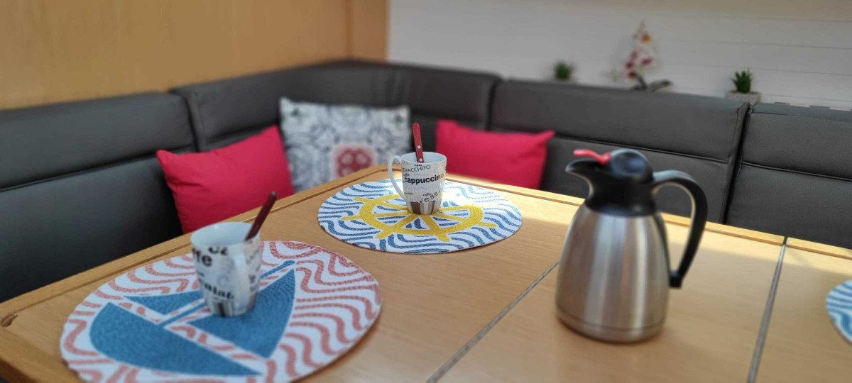 Bavaria Yachts - 14.27 {{i18n.meters}}