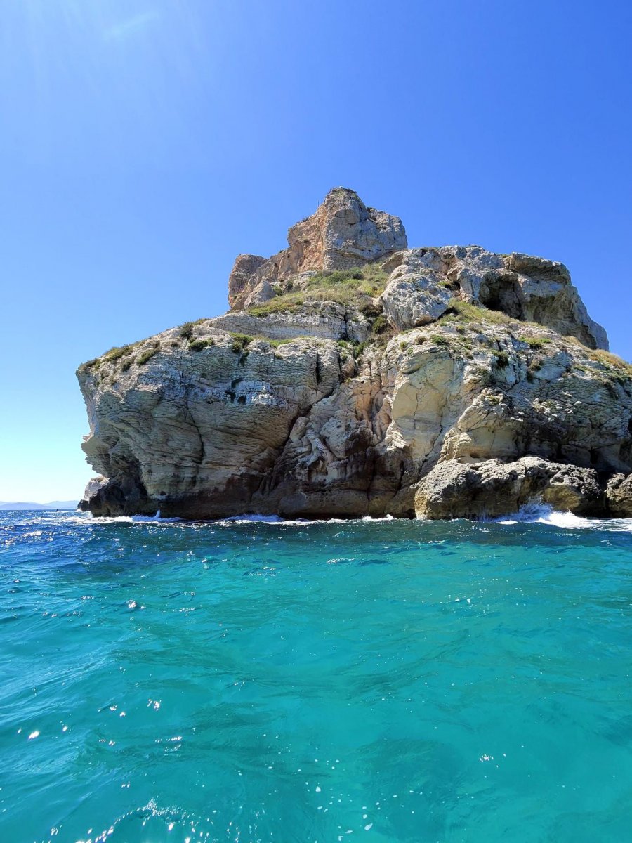 Viajes en barco por el golfo de Cagliari