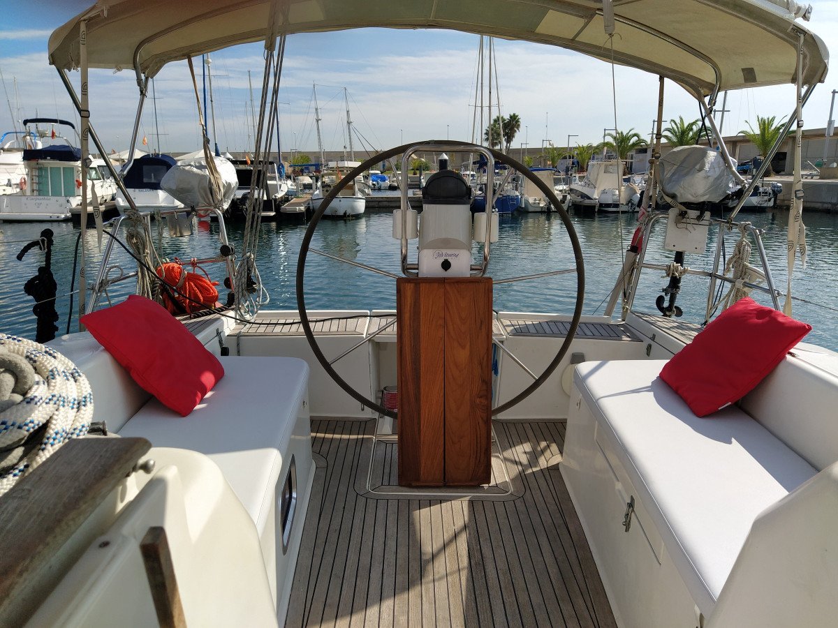 Intimate Sailing Experience with Snacks in Barcelona