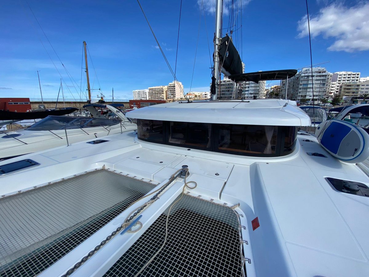 Catamaran - Lagoon - 2016