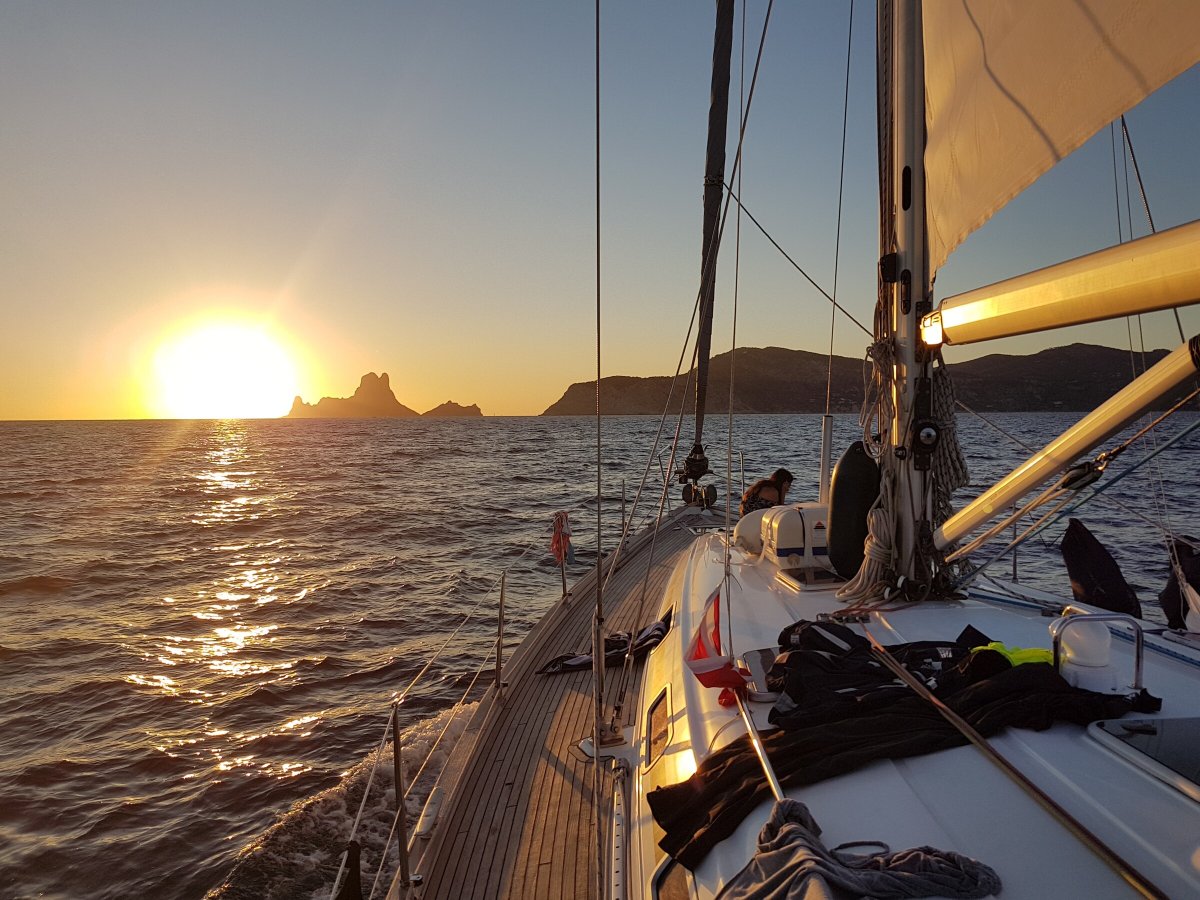 Open water sailing practice