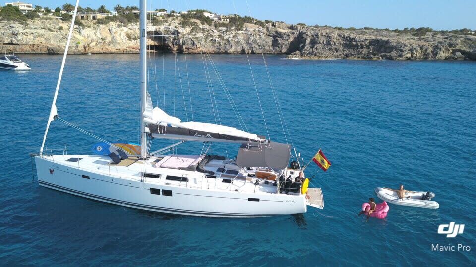 Velero hacia Melilla desde Águilas