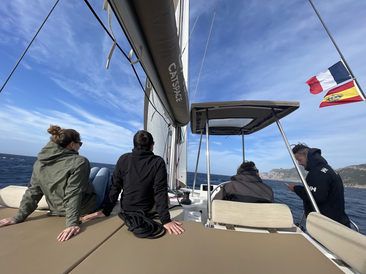 Katamaran-Segelkurs für Anfänger in Ibiza und Formentera