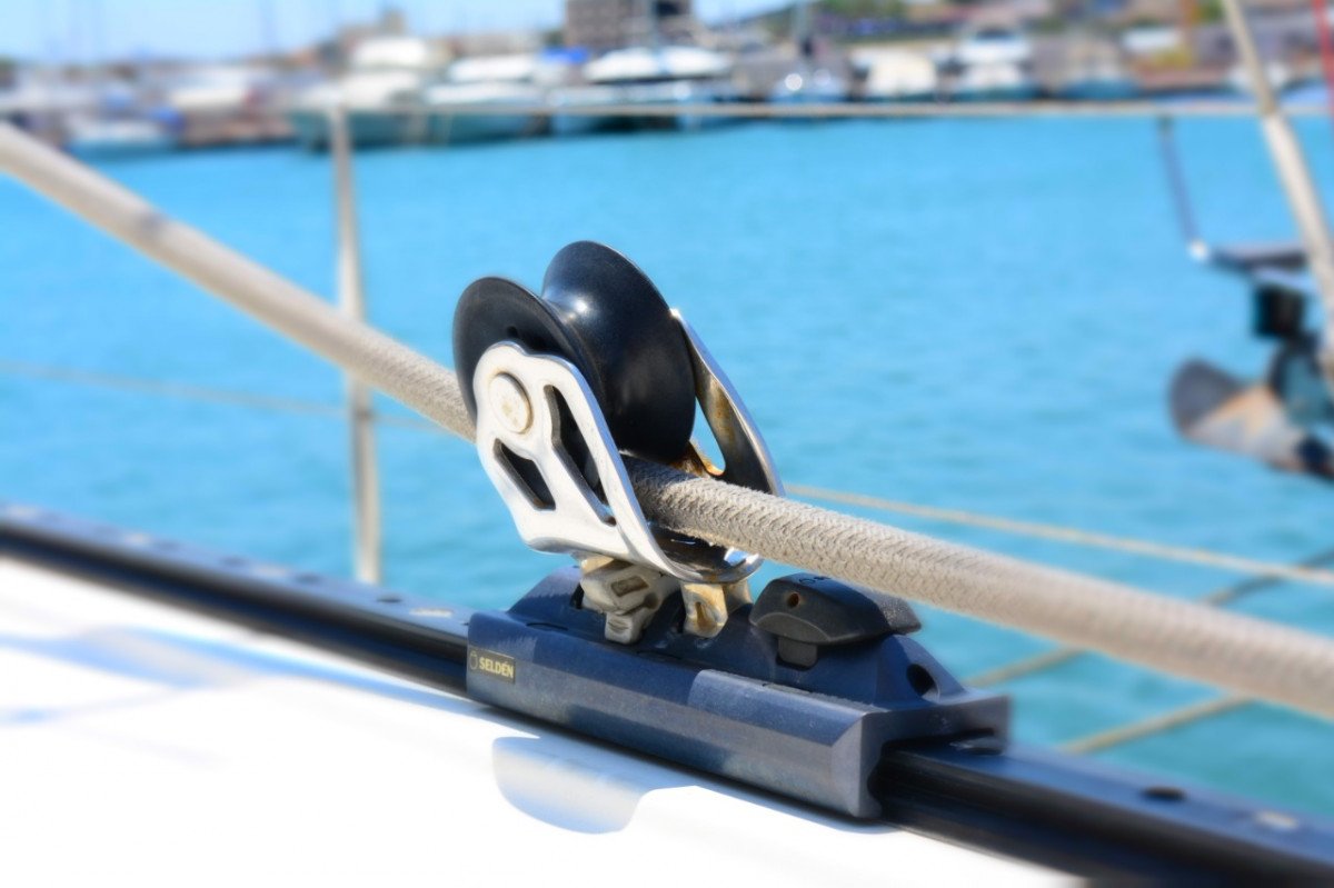 Sailboat - Bavaria Yachts - 14.27 meters