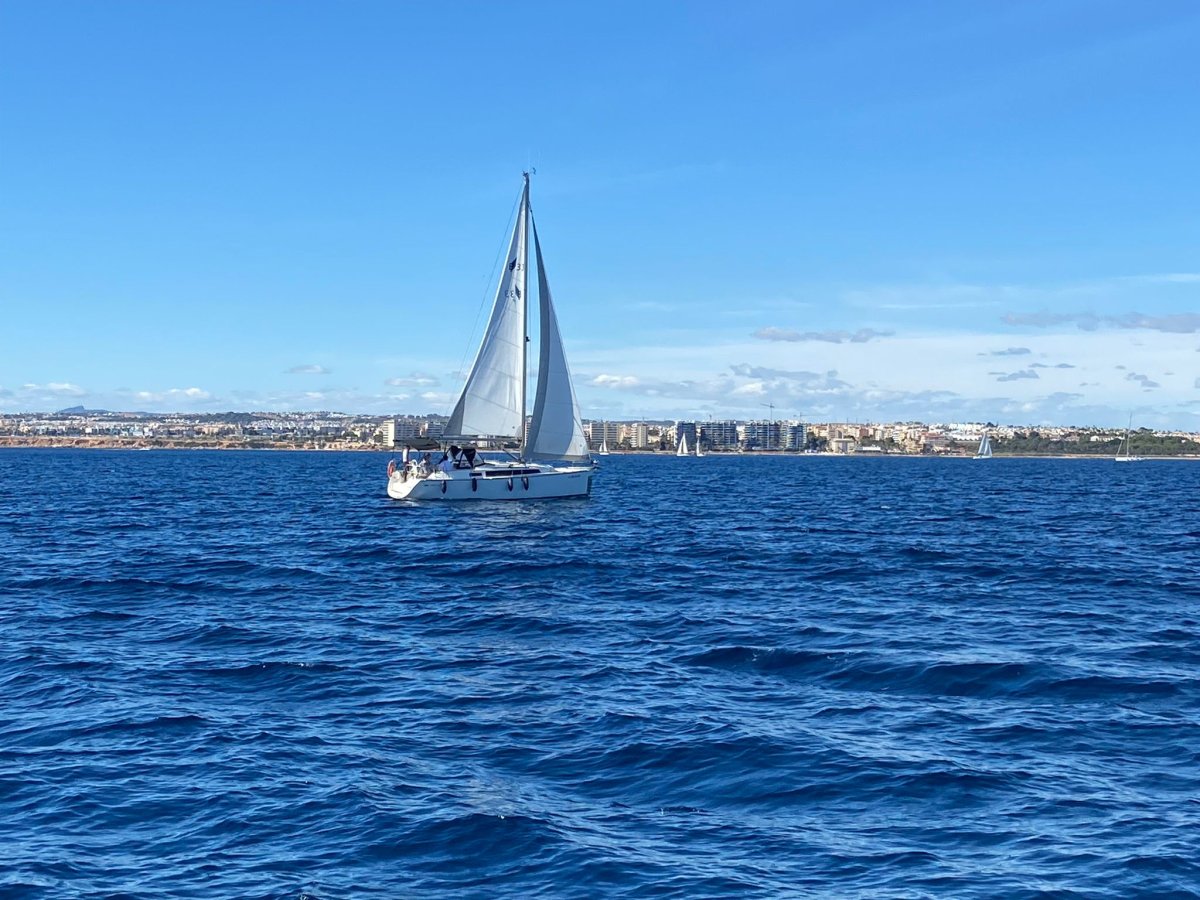 Bavaria Yachts - 2 {{i18n.cabins}}