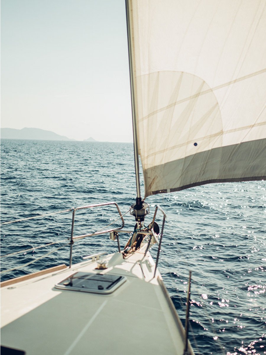 Elan Marine - 9 people