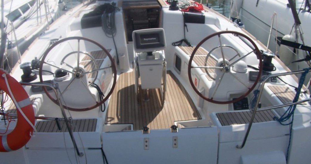 Jeanneau - 11.99 meters