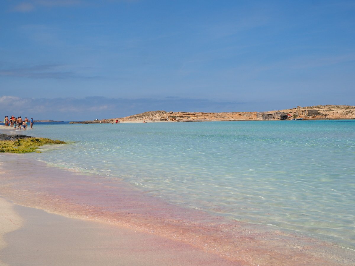 Sailing on a luxury boat through the islands