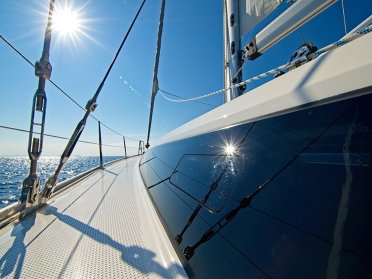 Earn miles for the PPER with a sailing trip from Barcelona