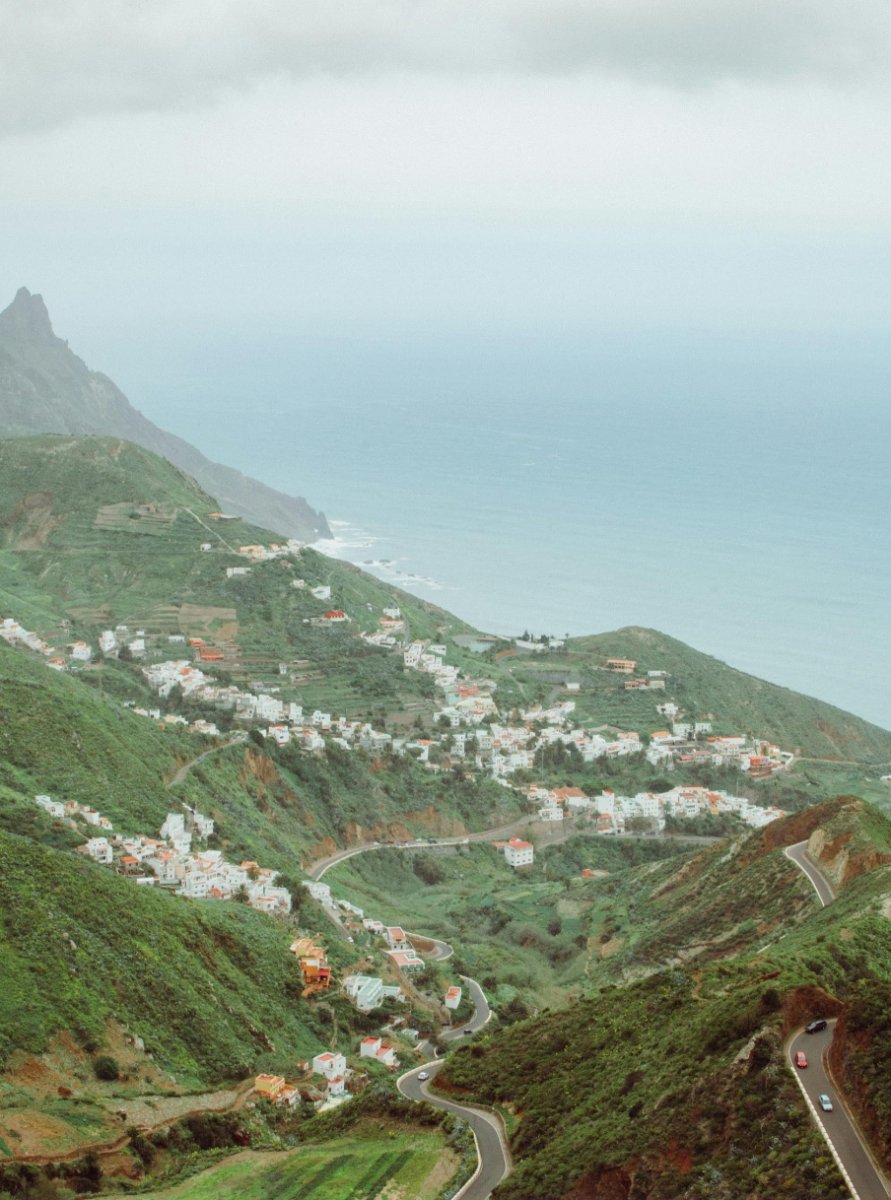 A Mediterranean cruise in a yacht fleet