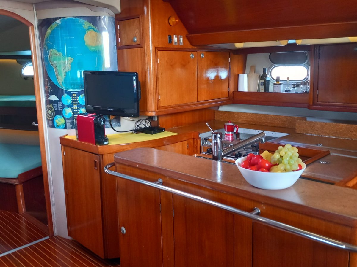Segelboot-Reise von Ibiza nach Almerimar im Mittelmeer